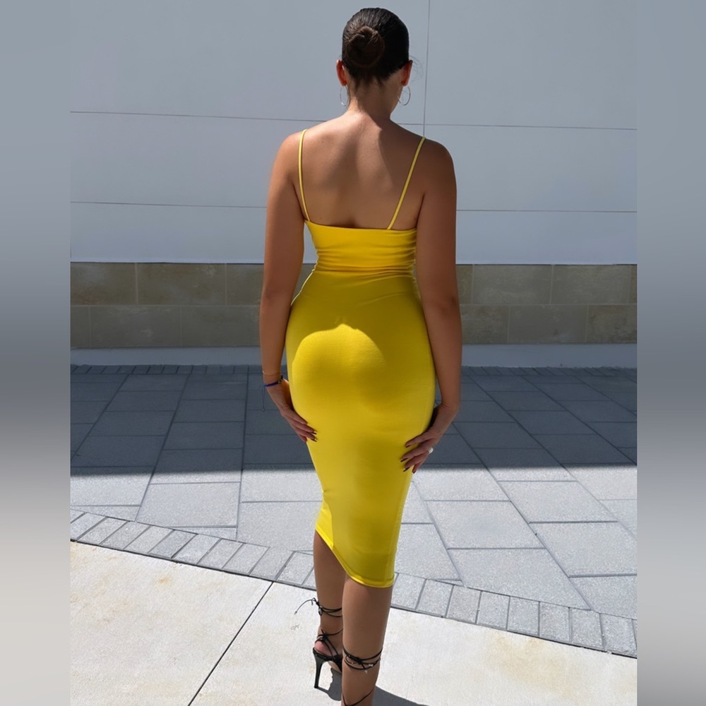🔥 Brand New! Gorgeous Sunrise Dress 🔥Midi - Picture 5 of 7